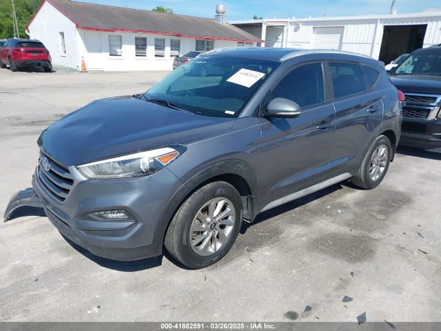 KM8J33A40JU746467 Hyundai Tucson Sel Plus