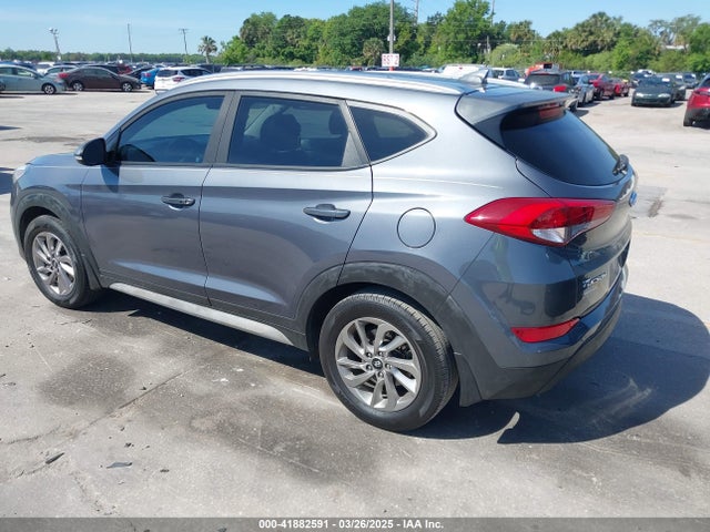 KM8J33A40JU746467 Hyundai Tucson Sel Plus