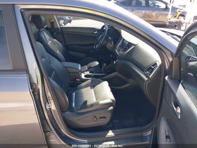 KM8J33A40JU746467 Hyundai Tucson Sel Plus