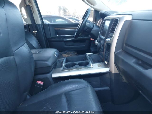 1C6RR6JG8FS541426 RAM 1500 Laramie