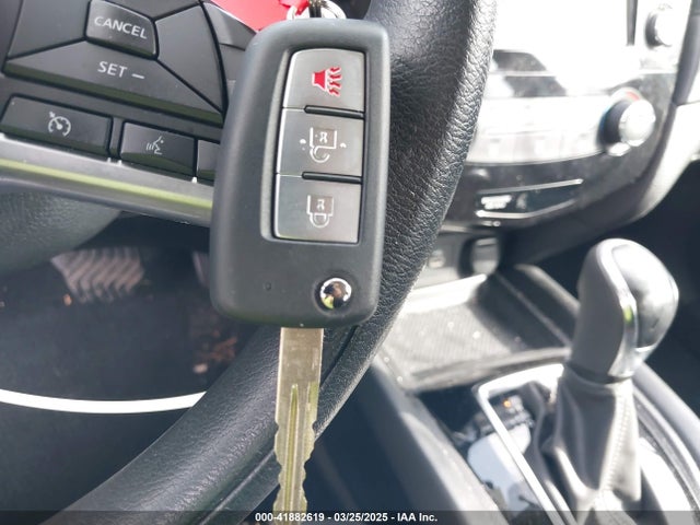 5N1AT2MV6JC731458 Nissan ROGUE S