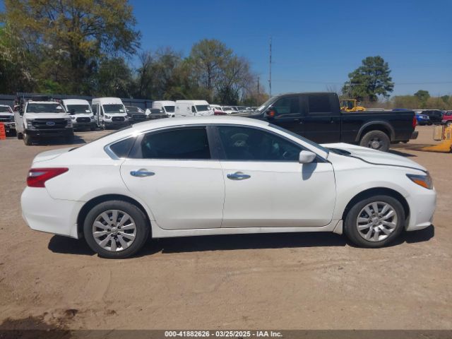 1N4AL3AP7HN327461 Nissan Altima 2.5 S