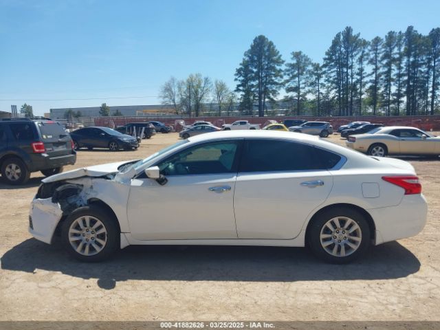 1N4AL3AP7HN327461 Nissan Altima 2.5 S