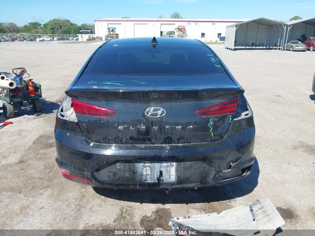 5NPD84LF1LH566922 Hyundai ELANTRA SEL