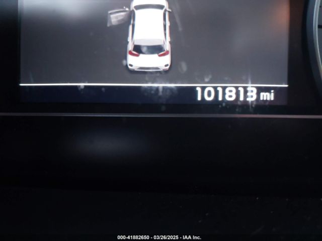 KNDCB3LCXL5370202 KIA NIRO LX