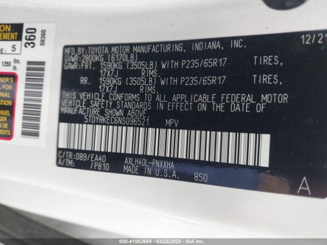 5TDYRKEC6NS096521 Toyota SIENNA XLE