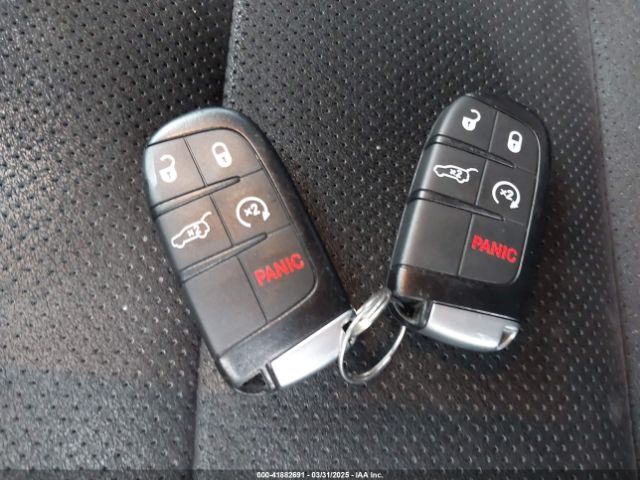 1C4RJFAG6LC296468 Jeep Grand Cherokee North Edition 4x4