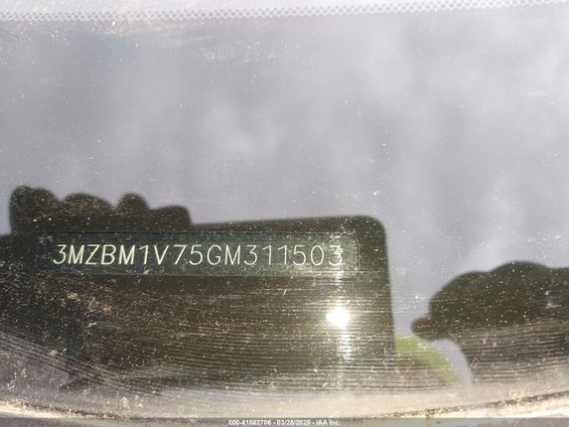 3MZBM1V75GM311503 Mazda Mazda3 I Touring
