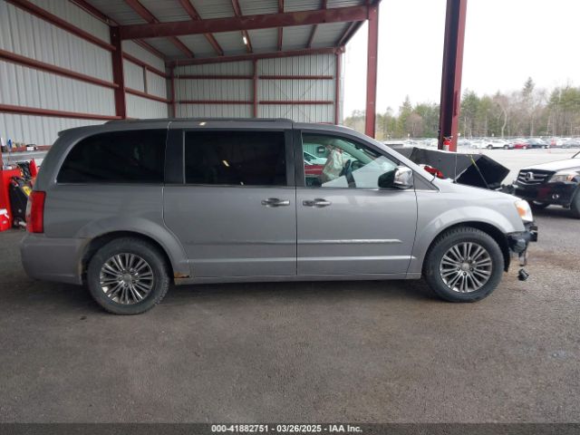 2C4RC1CG9ER144107 Chrysler Town & Country Touring-l