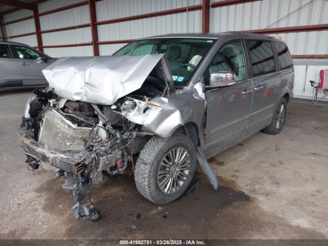 2C4RC1CG9ER144107 Chrysler Town & Country Touring-l
