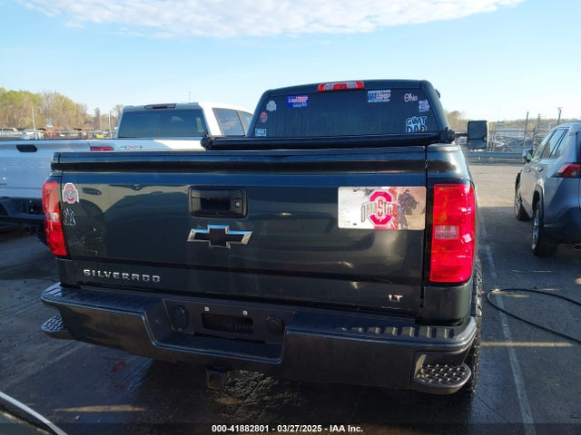 1GCVKREC0JZ194386 Chevrolet Silverado 1500 2lt