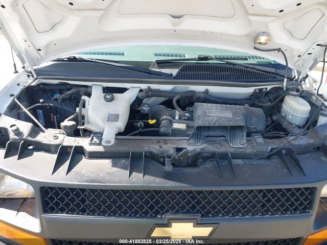 1GAZGZFG5F1162147 Chevrolet Express 3500 Ls