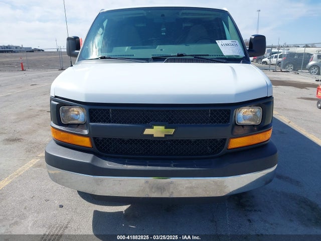 1GAZGZFG5F1162147 Chevrolet Express 3500 Ls