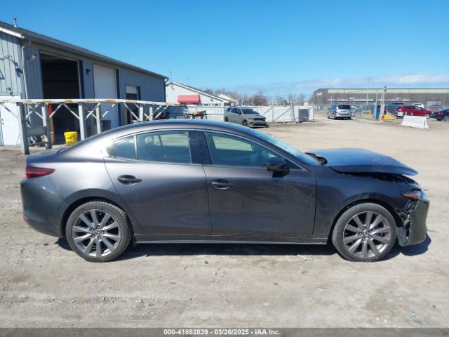 3MZBPAEM1KM104323 Mazda Mazda3 Premium Package