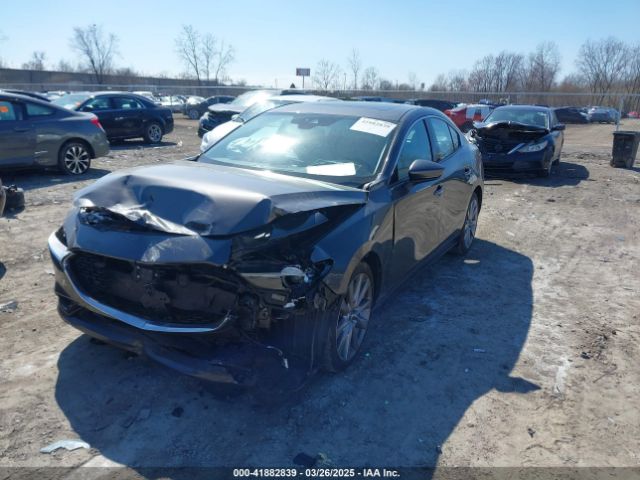 3MZBPAEM1KM104323 Mazda Mazda3 Premium Package