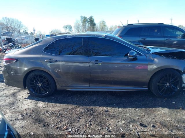 4T1K31AK7RU623428 Toyota Camry Hybrid Xse