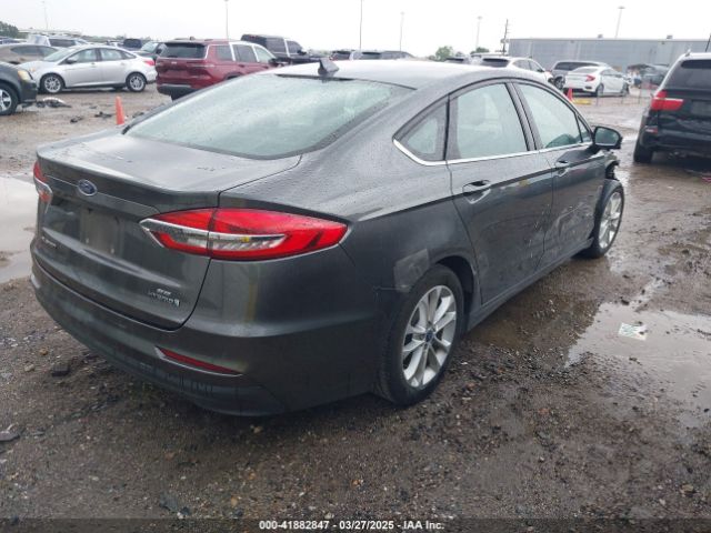 3FA6P0LU3KR108898 Ford Fusion Hybrid Se