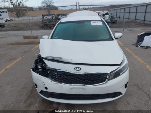 3KPFL4A78JE242774 KIA FORTE LX