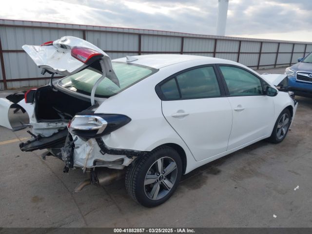 3KPFL4A78JE242774 KIA FORTE LX
