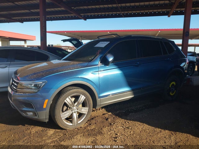 3VV5B7AX2JM004121 Volkswagen Tiguan 2.0t Sel Premium