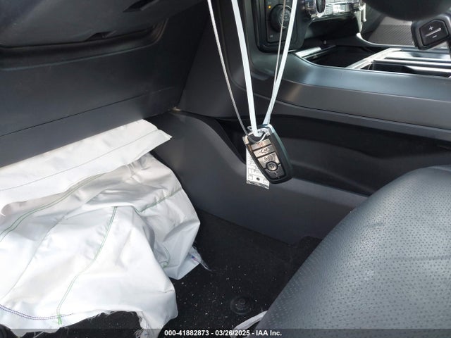 1FTFW5L59RFB82563 Ford F-150 Lariat