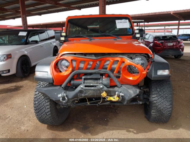 1C4HJXDG8LW110070 Jeep Wrangler Unlimited Sport S 4x4