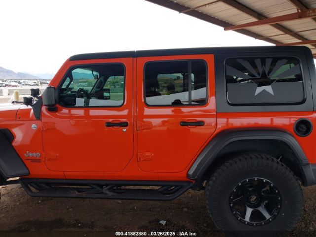 1C4HJXDG8LW110070 Jeep Wrangler Unlimited Sport S 4x4
