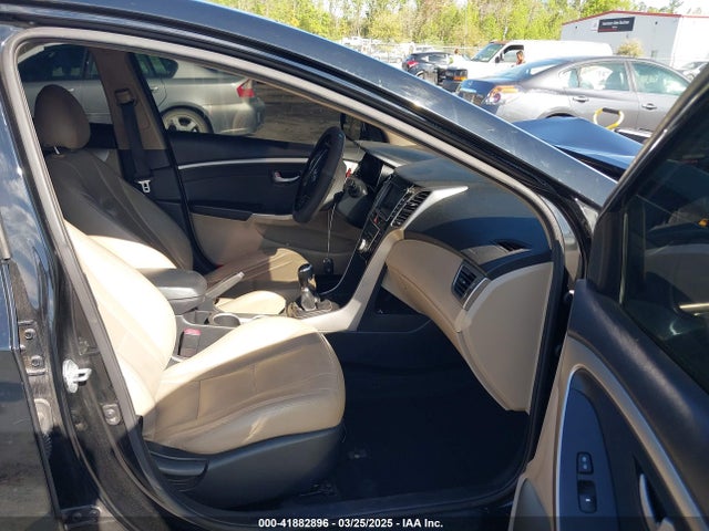 KMHD35LH5EU171569 Hyundai ELANTRA GT