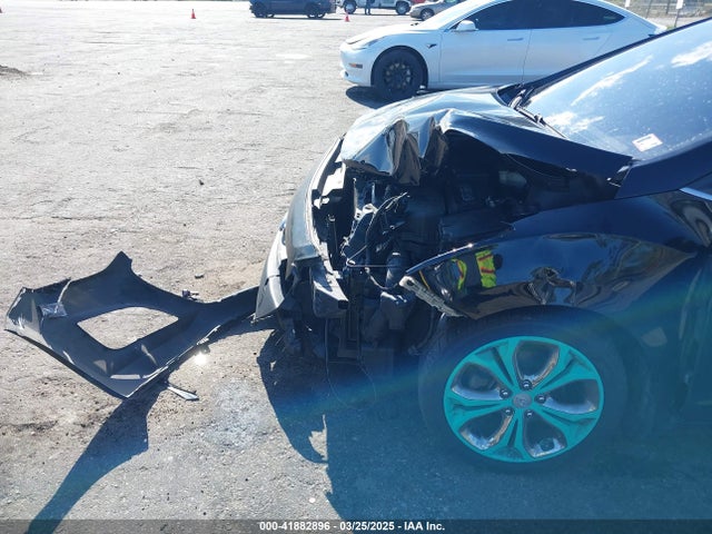 KMHD35LH5EU171569 Hyundai ELANTRA GT