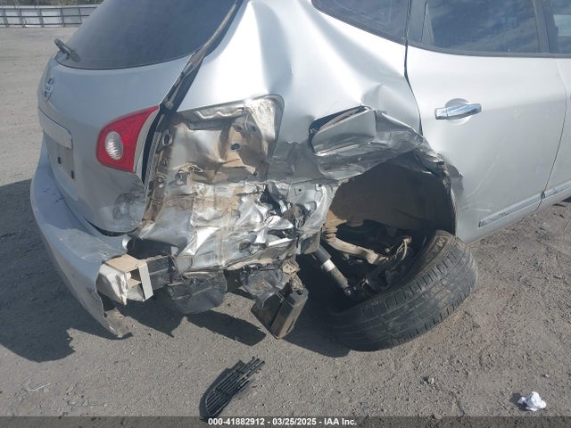 JN8AS5MTXFW650142 Nissan Rogue Select S
