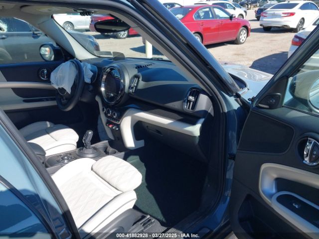 2024 MINI COOPER WMZ83BR07R3R60405 Photo 4