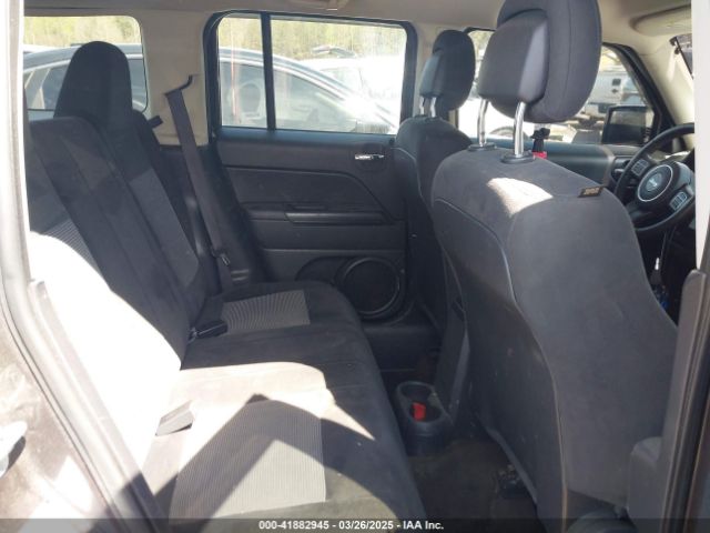 1C4NJPFB5HD183761 Jeep Patriot Latitude Fwd