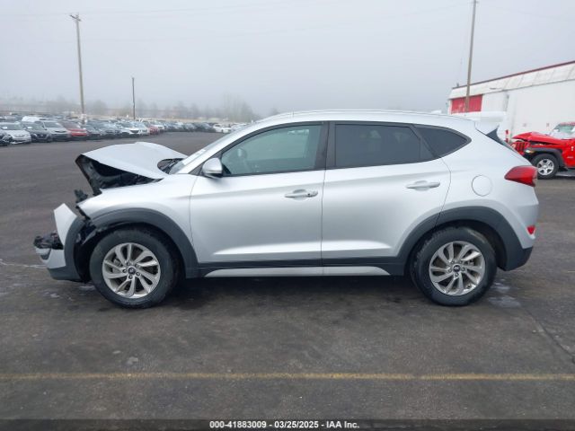 KM8J3CA40HU532170 Hyundai Tucson Se Plus