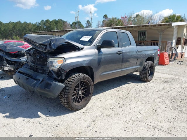 5TFUM5F11EX055025 Toyota Tundra Sr 4.6l V8