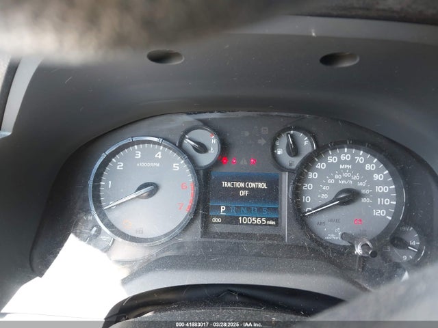 5TFUM5F11EX055025 Toyota Tundra Sr 4.6l V8