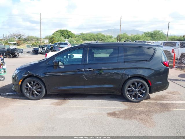 2C4RC1BG6JR322261 Chrysler Pacifica Touring L