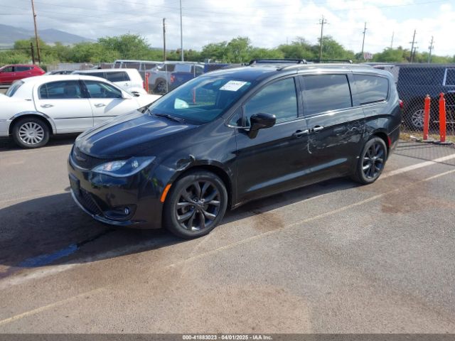 2C4RC1BG6JR322261 Chrysler Pacifica Touring L