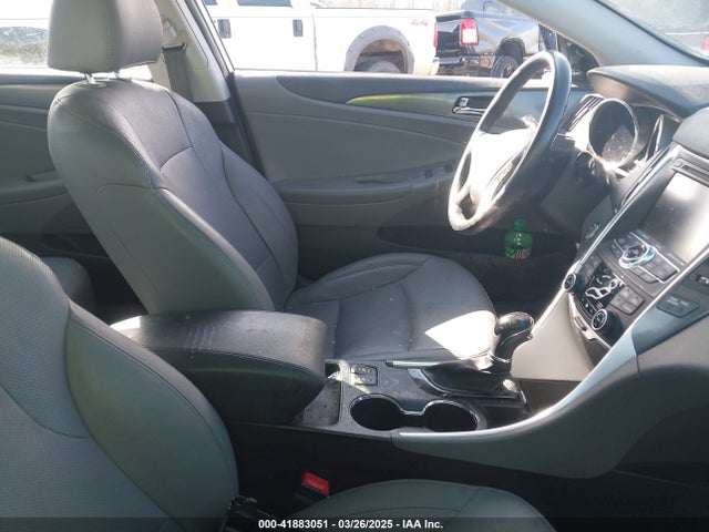 Hyundai Sonata 2014 KMHEC4A42EA107635 Image 5