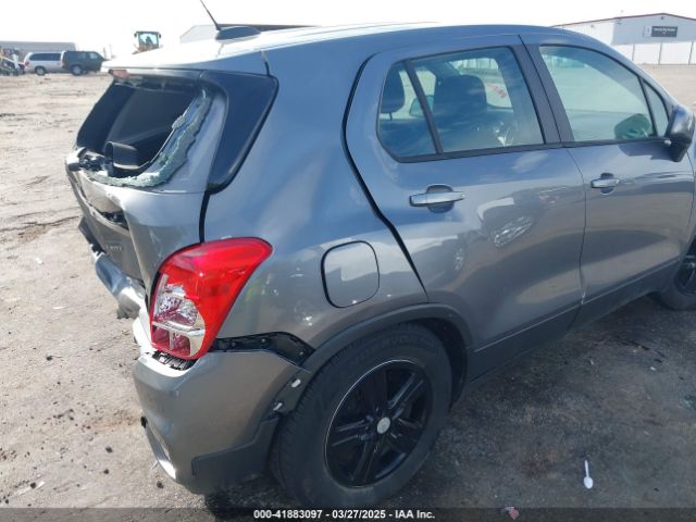 3GNCJKSBXLL330988 Chevrolet Trax Fwd Ls