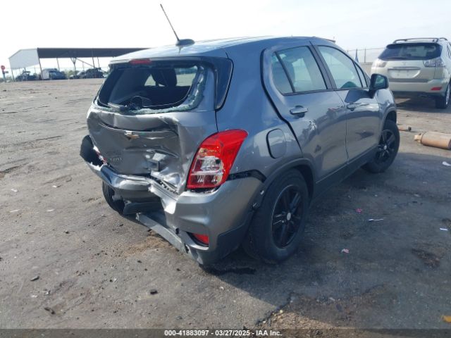 3GNCJKSBXLL330988 Chevrolet Trax Fwd Ls