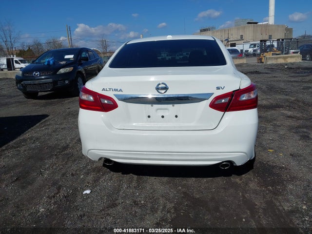 1N4AL3AP3JC199690 Nissan Altima 2.5 Sv