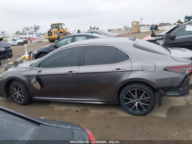 4T1G11AK2NU674888 Toyota CAMRY SE