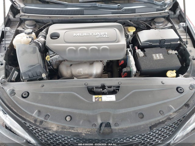 Chrysler 200 Limited 2016 1C3CCCAB0GN144400 Image 10