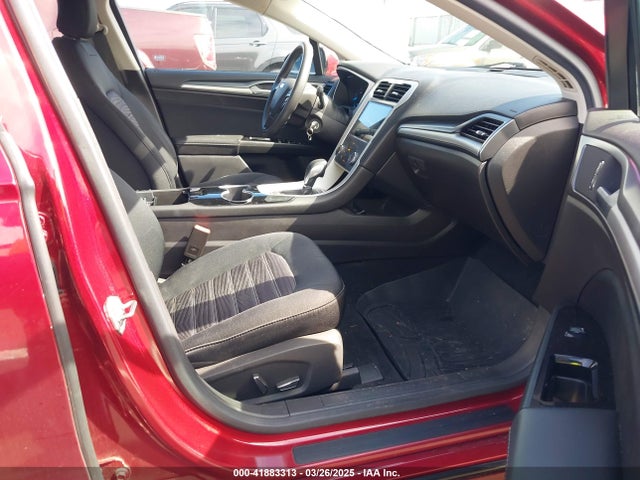 3FA6P0H74GR145937 Ford FUSION SE