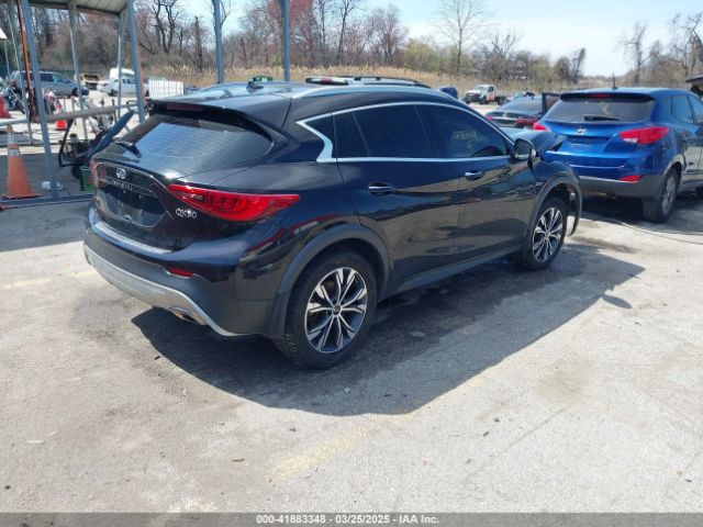 2017 INFINITI QX30 SJKCH5CR7HA022688 Photo 3