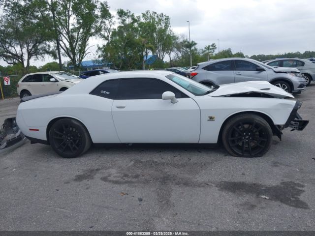 2C3CDZFJ8LH218424 Dodge Challenger R/t Scat Pack