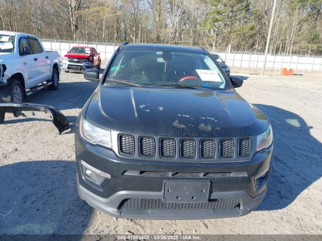 3C4NJDBB1KT661261 Jeep Compass Altitude 4x4