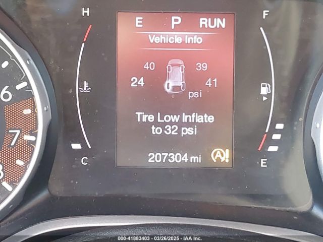 3C4NJDBB1KT661261 Jeep Compass Altitude 4x4