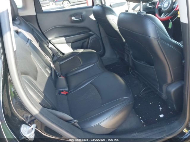 3C4NJDBB1KT661261 Jeep Compass Altitude 4x4