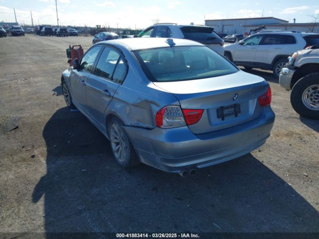 2011 BMW 328I WBAPK5C54BA660498 Photo 2